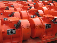 YZS振动电机:加装防护外壳,密封性强不易损坏。