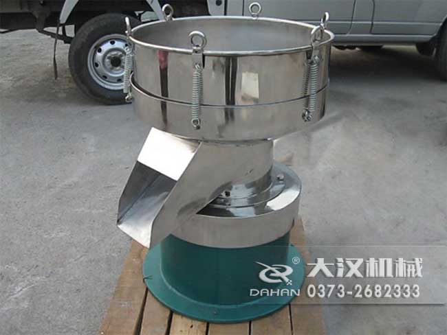 涂料振动筛 涂料振动筛由:框体,振动斗,出料口,振动电机底座等部件组成